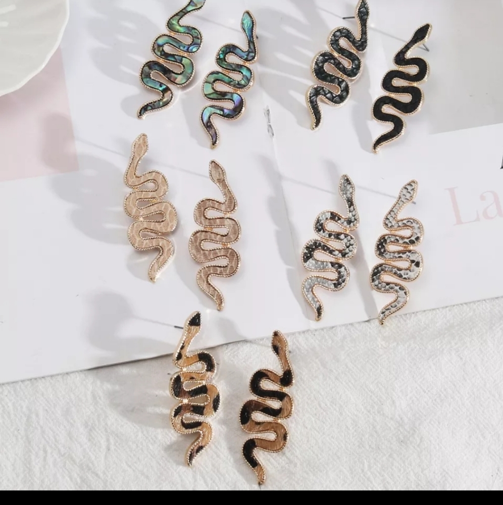 Snake Serpent Earings - Picture 3 of 3